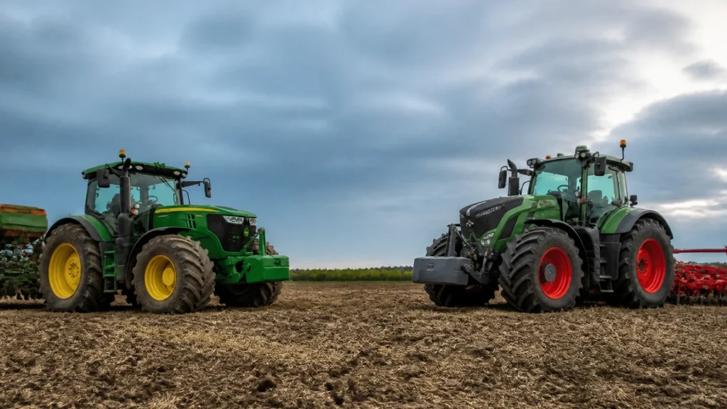 John Deere ou Fendt : quel tracteur choisir selon ses besoins ?